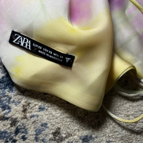 Zara Yellow & Purple Tie-Dye Backless Spaghetti Strap Crop Top Size XS - Picture 3 of 3